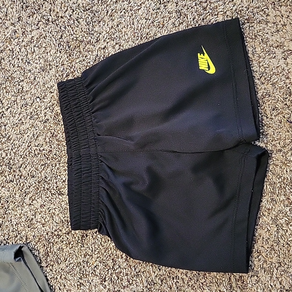 18mo nike shorts